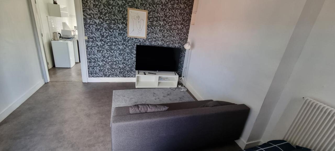 Guibert 19 F2 Bis 2 Chbres 6 Personnes Max Wifi Sweet Home Caudebec-les-Elbeuf Zewnętrze zdjęcie